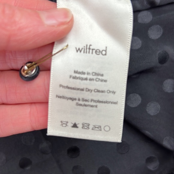 Aritzia Wilfred With Silk Short Sleeve Polka Dot Blouse - Picture 6 of 8